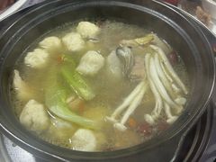 -花苑美食横琴生蚝火锅(拱北粤华路店)