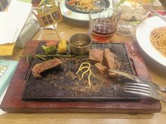 -豪客来牛排(人民东路店)