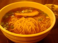 焖肉面-三两春(浦三路店)