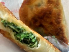 韭菜鸡蛋饼-老上海葱油饼(黄河路店)