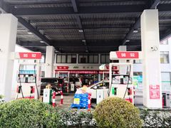 -中国石化武宁路加油站