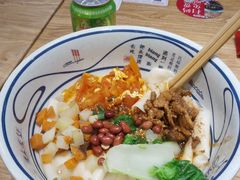 -陇上秦轩西安biangbiang面(朝龙汇店)