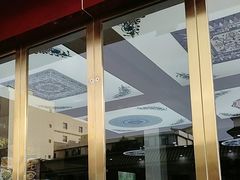 -壹阁胡羊焖饼(特色小吃街店)