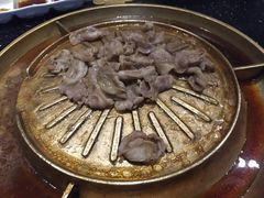 -猪啊牛呀羊啊铜盘烤肉(正大广场店)