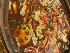 肥肠牛蛙砂锅-马头巷·食景园(苏州总店)