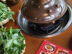 -岳记兴隆·青城腊排铜火锅(融创店)