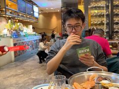 -亚马逊蒸汽活海鲜自助(LCM置汇旭辉广场店)