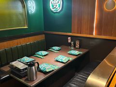 -曼听小寨海鲜烧烤·大连辣炒大王(盖州街店)