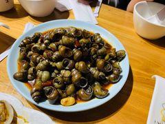 麻辣小田螺-小俩口烧烤东北菜(双井店)