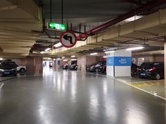 -上海来福士广场-停车场