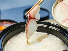 -牛牛和牛海鲜粥底火锅(长虹国际城店)