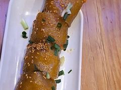 -爆炸头阿姨小四川正宗川味小吃(无任何分店)