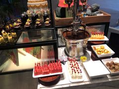 -飨食汇全日制餐厅·昆山皇冠假日酒店(九方店)