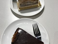 -Dough&Joe团憩(瑞虹天地月亮湾店)