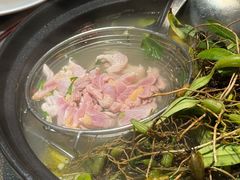 -野迹·石橄榄鸡·烧烤(新洲店)