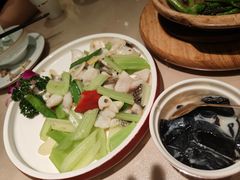 -味妙顺德厨房(绿地缤纷城店)