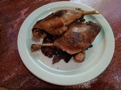 低温慢煮油封鸭腿-羽深肉铺 Steak & Wine