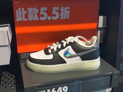 -NIKE上海青浦优选体验店