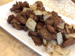 -维吾尔餐厅(宜山路店)