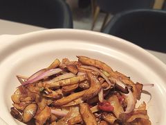 -兰湘子·湘菜小炒(石家庄万象城店)