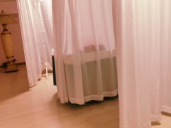 -薇兰专业脱毛连锁机构