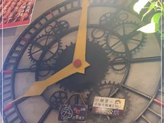 -管氏翅吧(护国寺店)