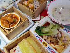 -赵财财·肠粉·煲仔饭(华润万象城店)
