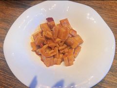 -泉畔人家·老济南经典鲁菜(大明湖店)