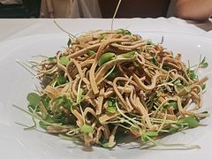 椿苗拌豆皮-金春禧(贵和领秀城店)