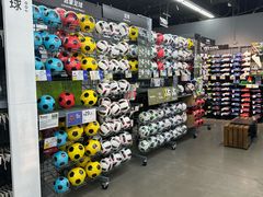 -迪卡侬(越秀公园店)