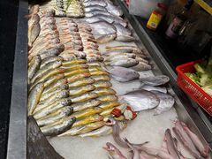 -健跳小海鲜(人民路店)