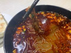 -牵人麻辣粉(粉巷店)