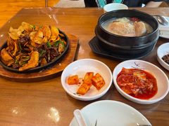 -长寿参鸡汤(朝韩风情街店)