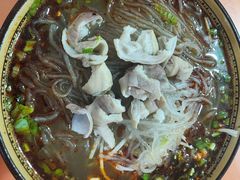 -董记冒节子肥肠粉