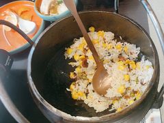 -川流不息·地道川菜·小龙虾(松东路店)