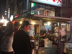 -六合夜市