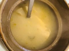-渝君重庆火锅(嘉宾路店)