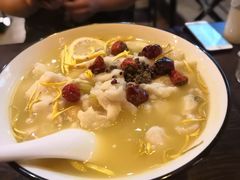 柠檬菊黄酸汤鱼-薄荷小筑融合音乐餐吧(农业路店)
