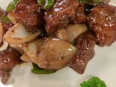 黑椒牛肉粒-锦園(伊势丹美食城店)