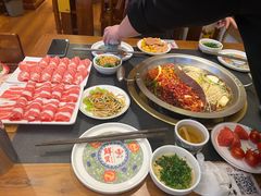 -沸炉重庆老火锅(军事博物馆店)