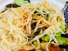 肉臊拌面-左左香老潼关肉夹馍(龙山一路店)