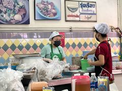 -榮泰米粉湯(Left Shop)