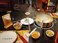 -牛事制造局牛肉火锅(莲岳路店)