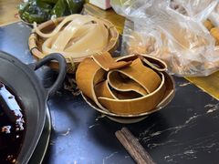 -乖嬢嬢重庆老火锅(南联店)