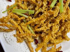 -董厨煨汤馆(车站路店)