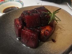 紫苏红烧肉-肆月河豚·新淮扬(金融街店)