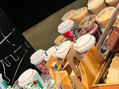 -星巴克(迪士尼小镇店)