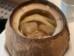椰皇竹笙炖鸡汤-金戈戈香港豉油鸡(皇庭广场店)