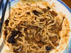 -老天桥酱肉烧饼夹肘子(天桥店)