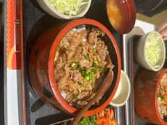 -牛邸·烧肉饭(来福士店)